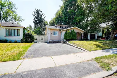 99 Harlandale Avenue, Toronto, On M2n 1p2