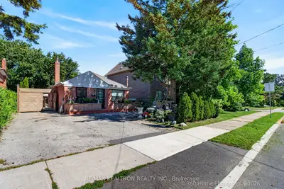 84 Ranee Avenue, Toronto, On M6a 1n2