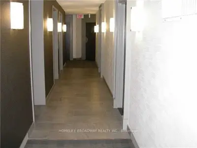 28 Harrison Garden Boulevard 2112, Toronto, On M2n 7b5