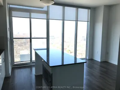 426 University Avenue 3601, Toronto, On M5g 1s9