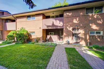 6 Esterbrooke Avenue 94, Toronto, On M2j 2c2