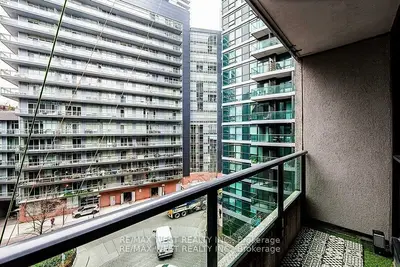 600 Fleet Street 634, Toronto, On M5v 1b7