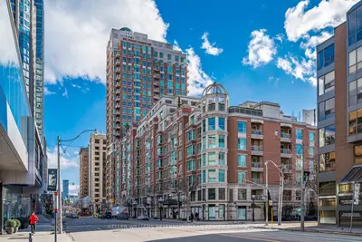 38 Avenue Road 1802, Toronto, On M5r 2g2