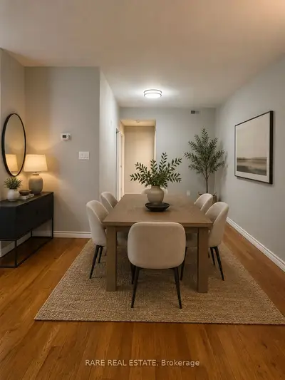 249 Augusta Avenue 202, Toronto, On M5t 2c2