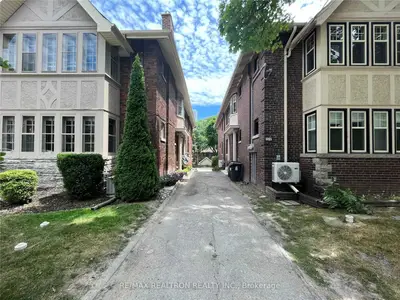 485 Oriole Parkway A, Toronto, On M5p 2h9