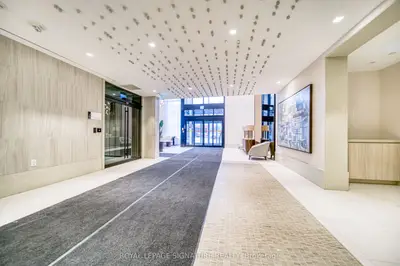 2020 Bathurst Street 807, Toronto, On M5p 0a6