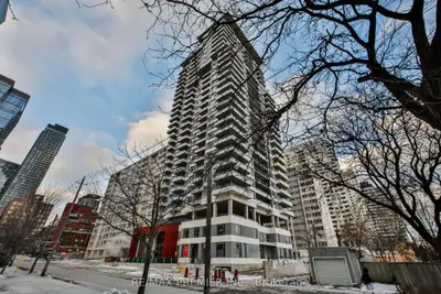 25 Holly Street 502, Toronto, On M4s 0e3
