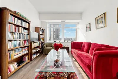 111 St Clair Avenue W 1508, Toronto, On M4v 1n5