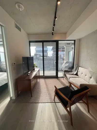 55 Ontario Street 1205, Toronto, On M5a 0t8