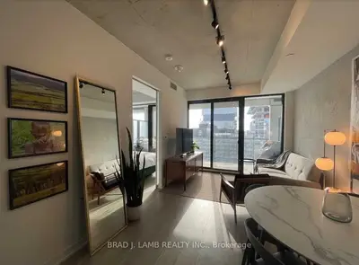 55 Ontario Street 1205, Toronto, On M5a 0t8