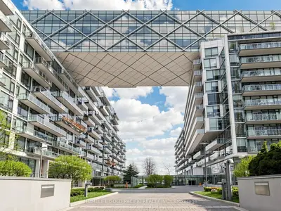 39 Queens Quay E 732, Toronto, On M5e 0a5
