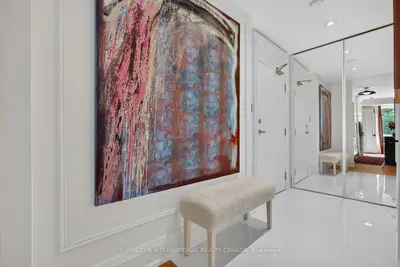 20 Scrivener Square 301, Toronto, On M4w 3x9
