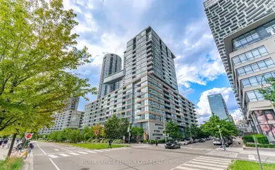 10 Capreol Court 355, Toronto, On M5v 4b3