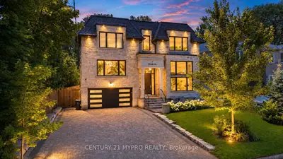 5 Glenelia Avenue, Toronto, On M2m 2k6