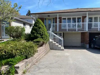 11 Pindar Crescent Lower, Toronto, On M2j 3l3