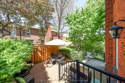 70 Sylvan Valley Way, Toronto, On M5m 4m3