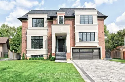 27 Hurlingham Crescent, Toronto, On M3b 2p9