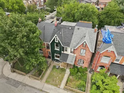 201 Concord Avenue, Toronto, On M6h 2p2