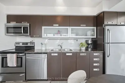 100 Western Battery Road 1610, Toronto, On M6k 3s2