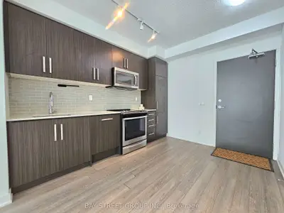 5180 Yonge Street 509, Toronto, On M2n 0k5