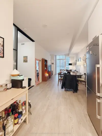 99 John Street 2605, Toronto, On M5v 0s6