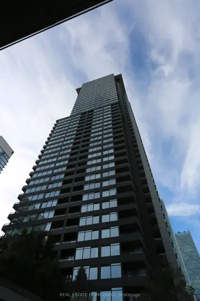 25 Telegram Mews 3506, Toronto, On M5v 3z1