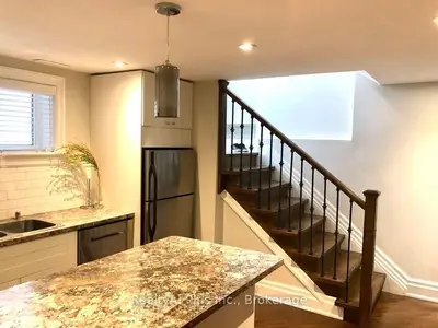 32 Hopperton Drive Lower, Toronto, On M2l 2s6