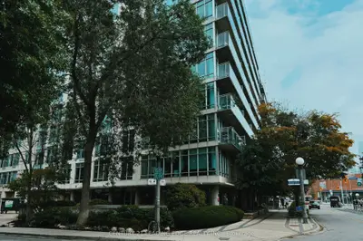 650 Queens Quay W 1821, Toronto, On M5v 3n2