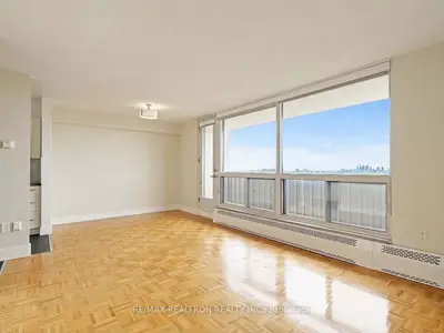 666 Spadina Avenue 615, Toronto, On M5s 2h8