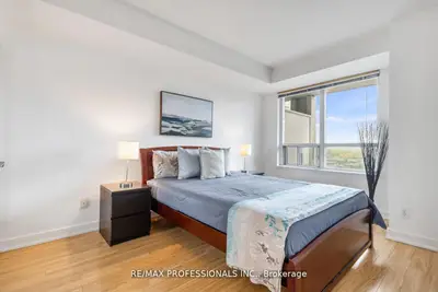 18 Harrison Garden Boulevard 706, Toronto, On M2n 7j7