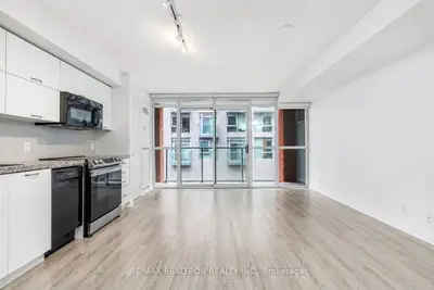 21 Nelson Street 309, Toronto, On M5v 3h9