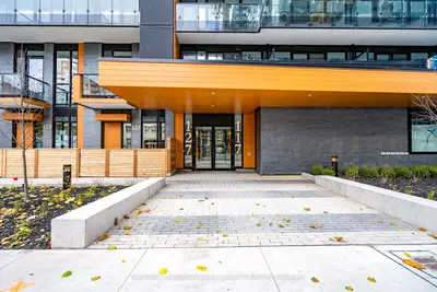 117 Broadway Avenue 407, Toronto, On M4p 1v3
