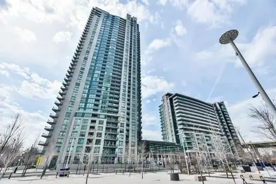 215 Fort York Boulevard 3709, Toronto, On M5v 4a2