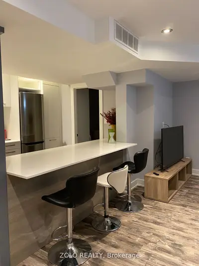 144 Northcliffe Boulevard, Toronto, On M6e 3k6