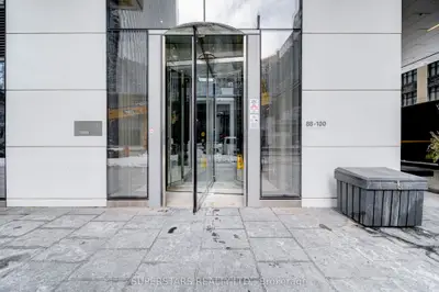 88 Harbour Street 3607, Toronto, On M5j 1b7