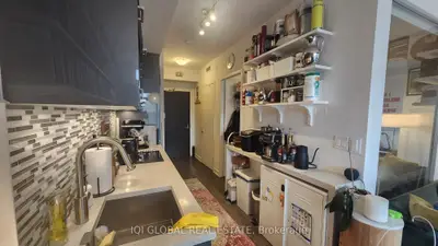 106 Dovercourt Road 407, Toronto, On M6j 0g4