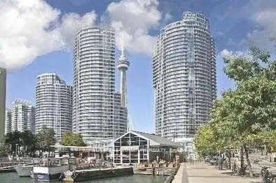 8 York Street 1601, Toronto, On M5j 2y2