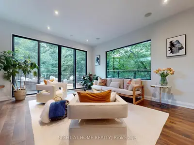 386 Rosewell Avenue, Toronto, On M4r 2b4