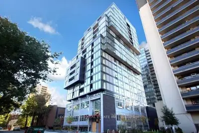17 Dundonald Street 905, Toronto, On M4y 1k3