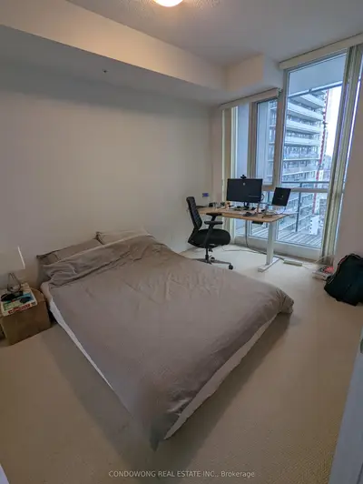 295 Adelaide Street W 2503, Toronto, On M5v 1p7