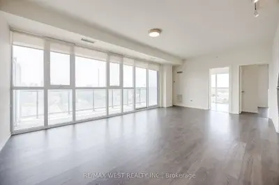 3237 Bayview Avenue 902, Toronto, On M2k 2j7