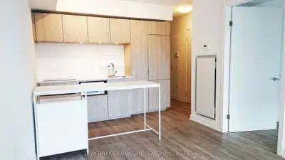 77 Shuter Street 305, Toronto, On M5b 0b8