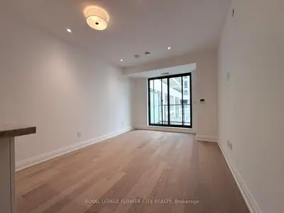 505 Glencairn Avenue 301, Toronto, On M6b 0b2