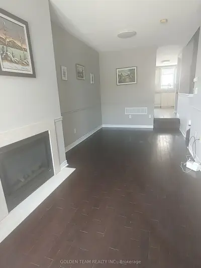 66j Finch Avenue W, Toronto, On M2n 7a5
