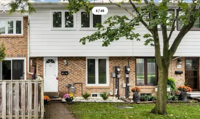 67 Rock Fernway, Toronto, On M2j 4n3