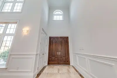 39 Foxwarren Drive, Toronto, On M2k 1l1