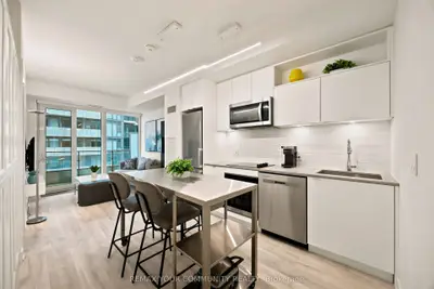 70 Princess Street 1627, Toronto, On M5a 0x6