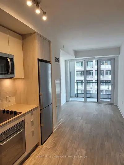 121 Lower Sherbourne Street 745, Toronto, On M5a 4j4