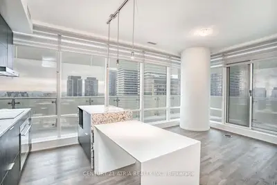 1 Bloor Street E 2704, Toronto, On M4w 0a8