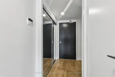 18 Maitland Terrace 1409, Toronto, On M4y 0h2